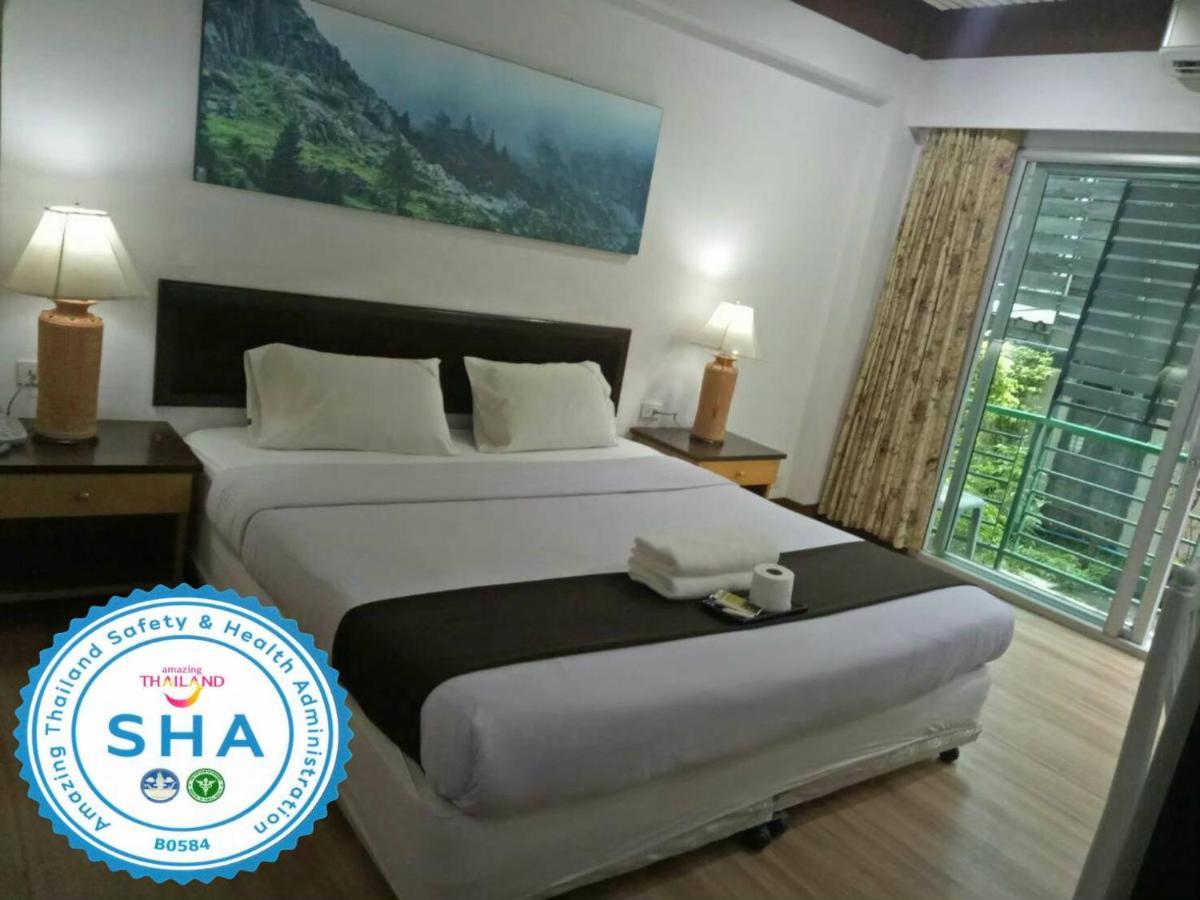 Thai Inter Korat Hotel Nakhon Ratchasima Ngoại thất bức ảnh